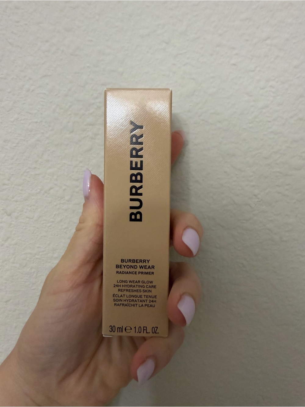 Burberry Radiance Face Primer - Metallic Gold Packaging